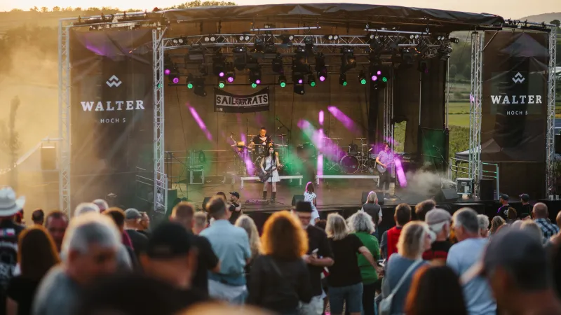 Halbtrocken Open Air „Rock“ – Ferienhof Walter