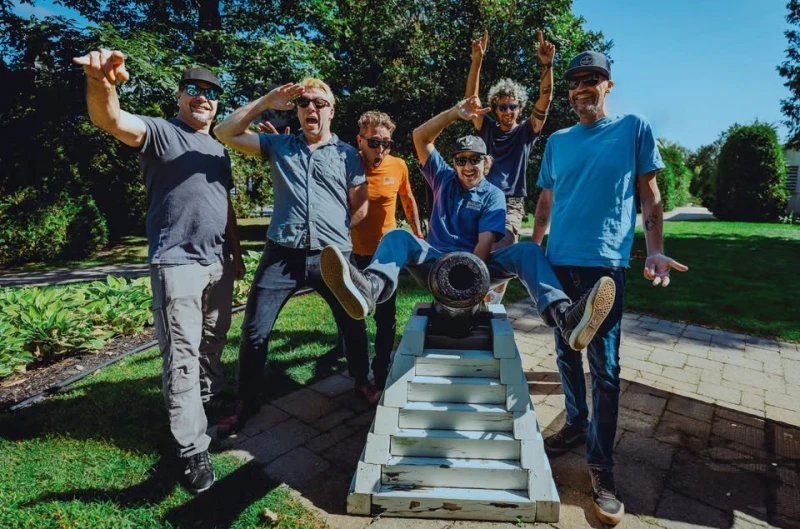 Mad Caddies o Good Vibes, Loud Brass, No Rules – Jazzhaus